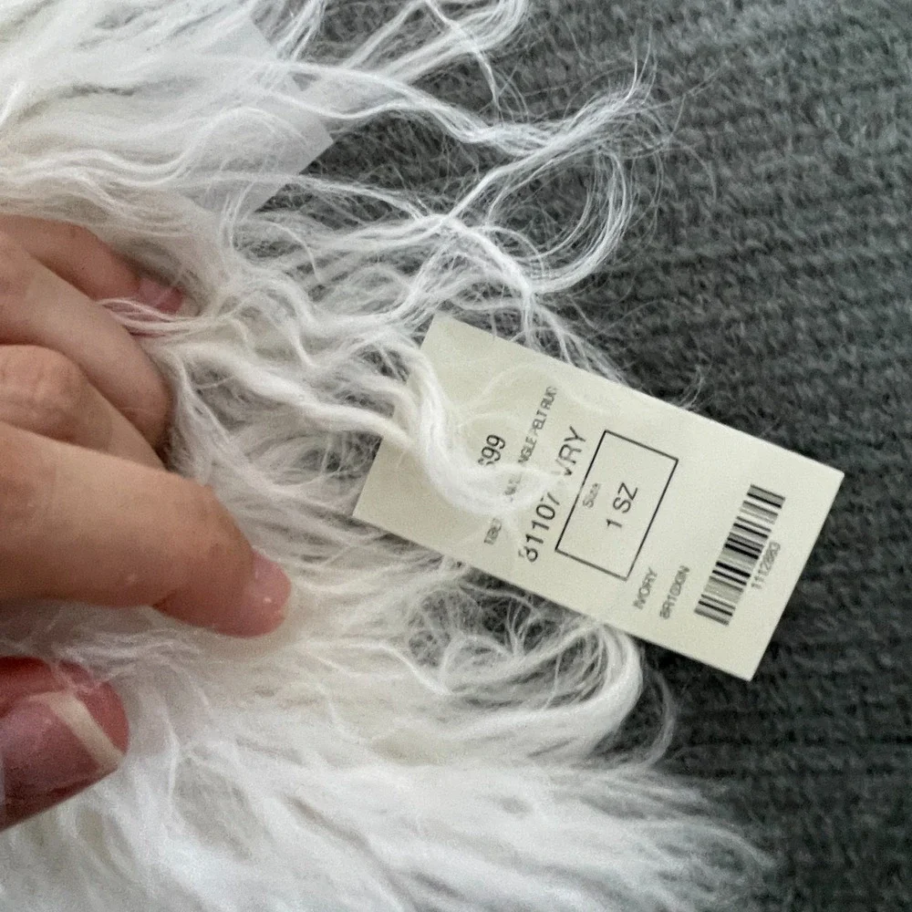 Overland Sheepskin Tibetan‎ Lamb Single Pelt Ivory